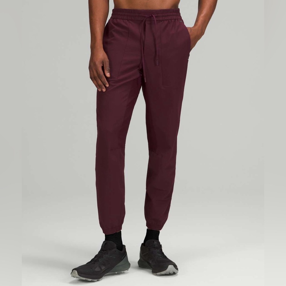 Lululemon License to Train Jogger Men’s Size XL